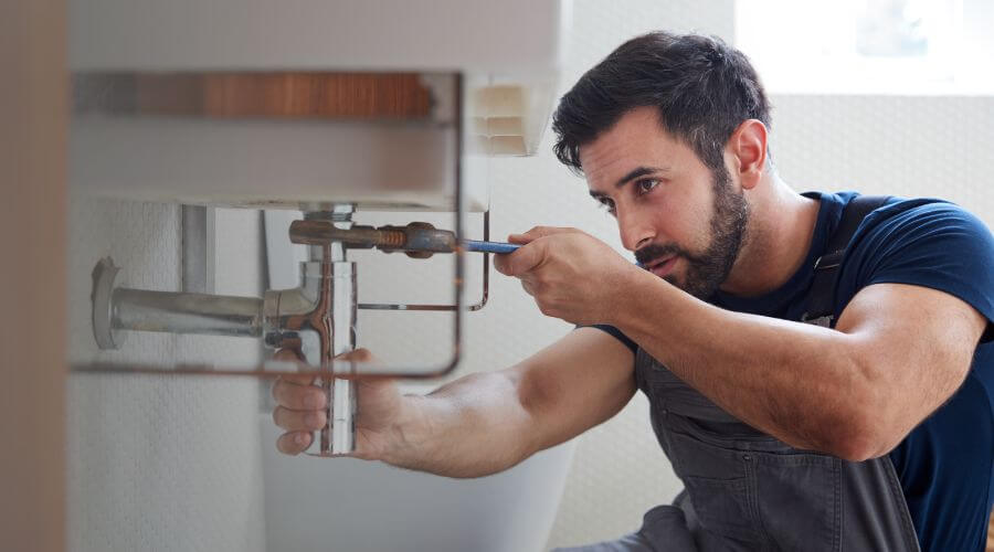 Expert burst pipe repair services in New Era, MI
